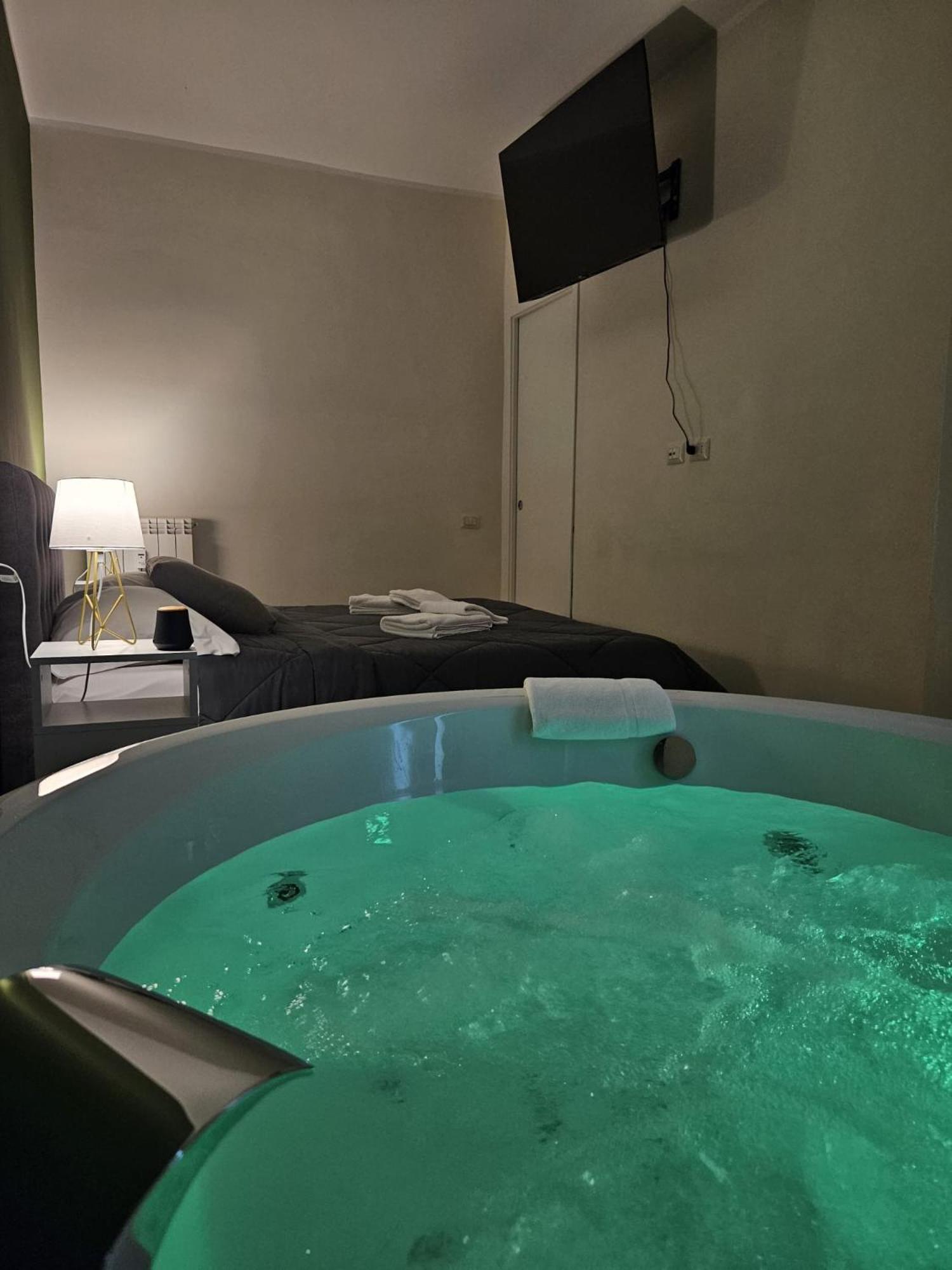 Vatican Jacuzzi House Lejlighed *